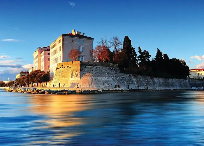 Prázdninový dům In Zemunik Donji With Wifi Murvica (Zadar)